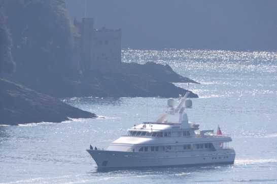 31 May 2021 - 09-53-03

--------------------
46m superyacht Constance arrives in Dartmouth